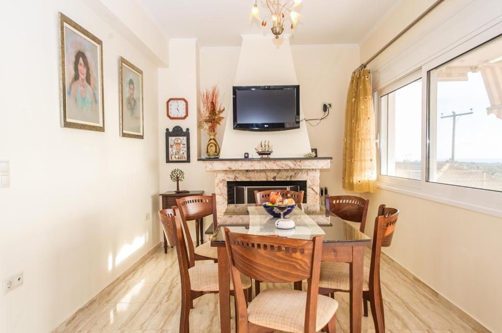 Cozy Flats In An Olive Grove By The Sandy Beach Kánalos Esterno foto